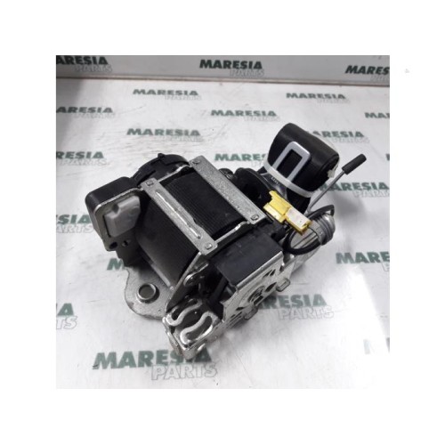 Alfa Romeo - 147 - Front seatbelt, right