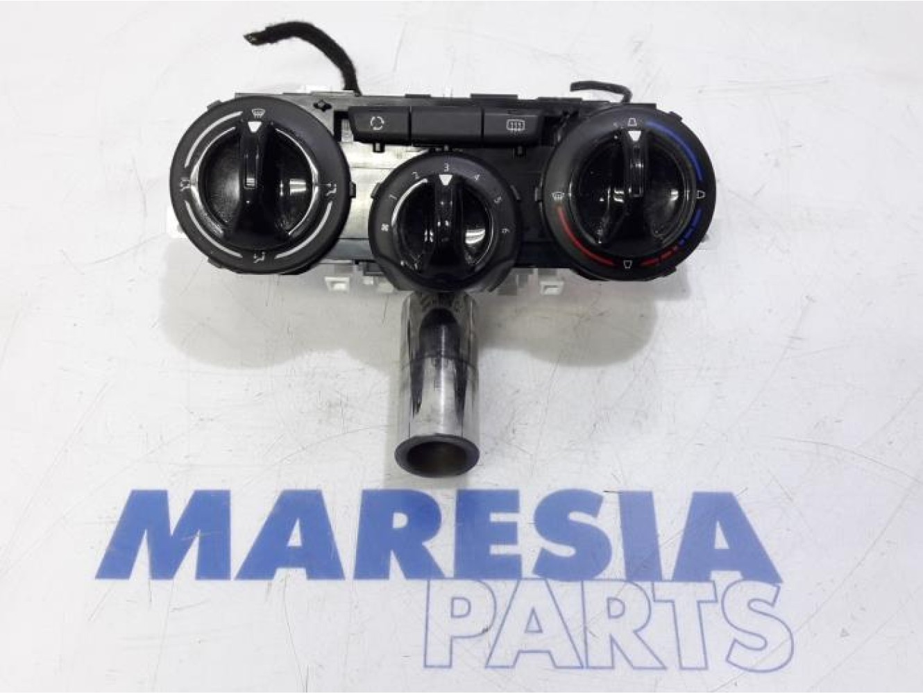 Peugeot - 208 - Heater control panel