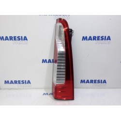 Renault - Master - Taillight, right