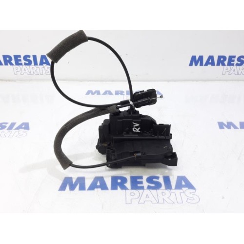 Renault - Master - Door lock mechanism 2-door, right
