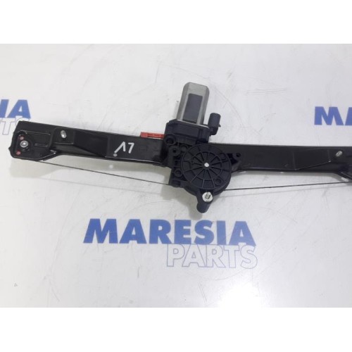 Fiat - Punto - Window mechanism 2-door, front left