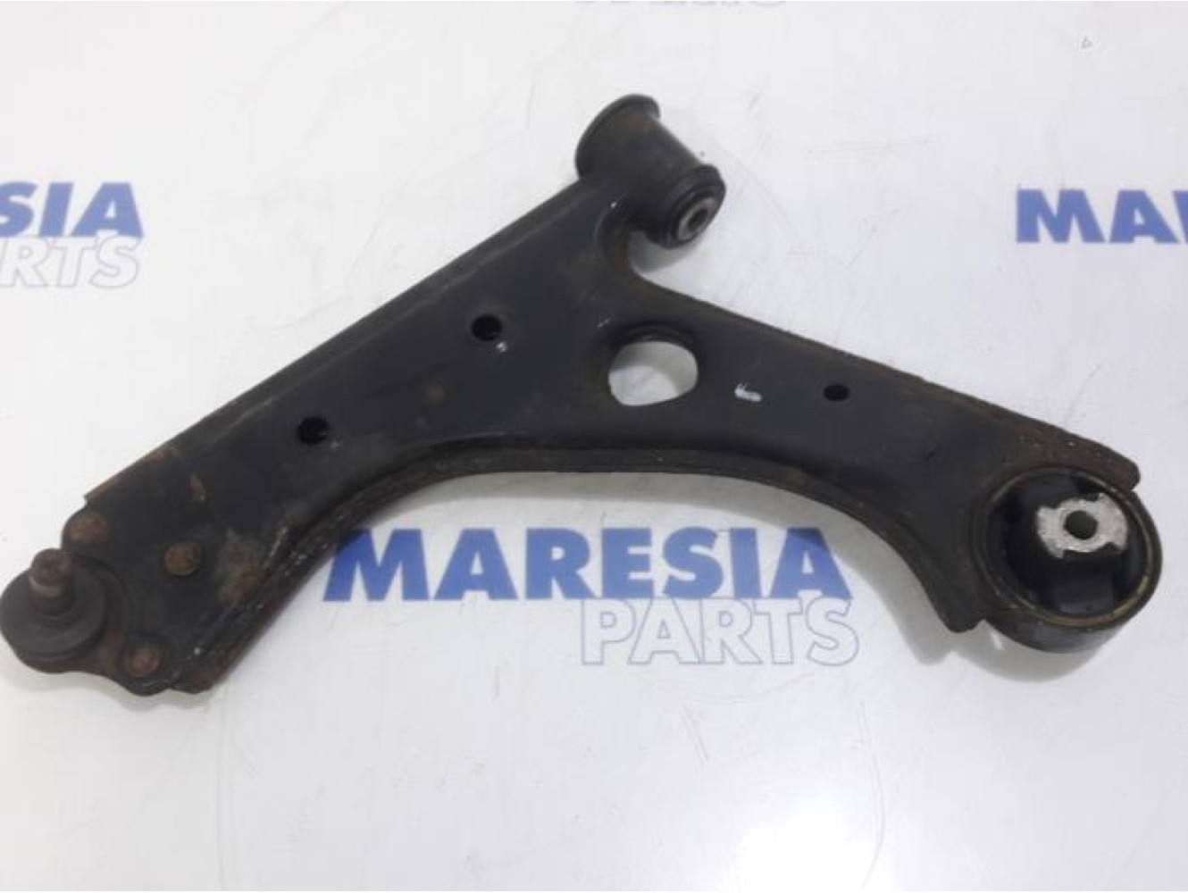 Alfa Romeo - Mito - Front lower wishbone, left