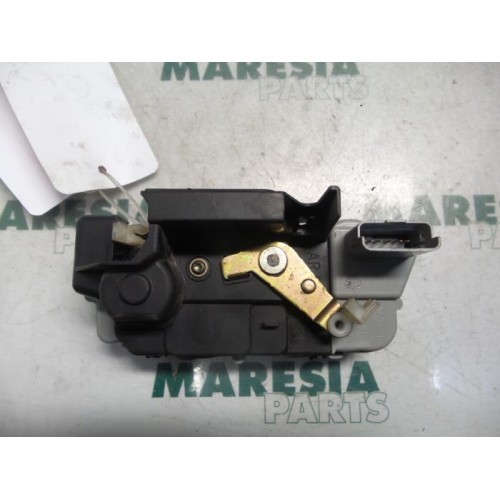 Citroen - C5 - Rear door lock mechanism 4-door, left