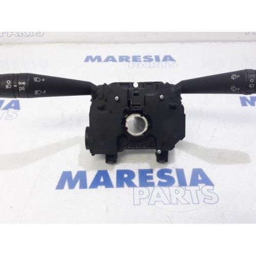 Alfa Romeo - Giulietta - Steering column stalk