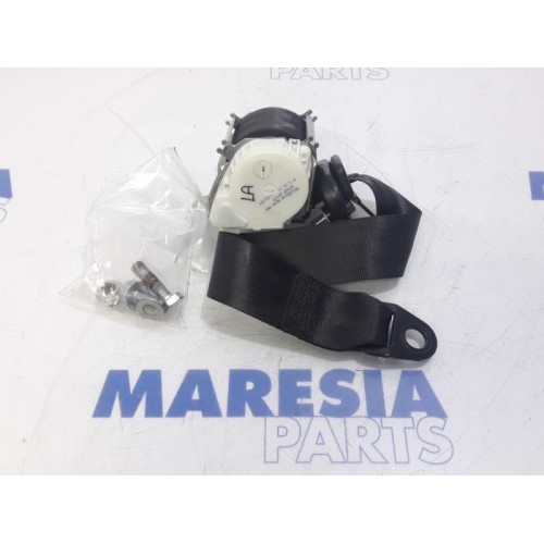 Alfa Romeo - Giulietta - Rear seatbelt, left