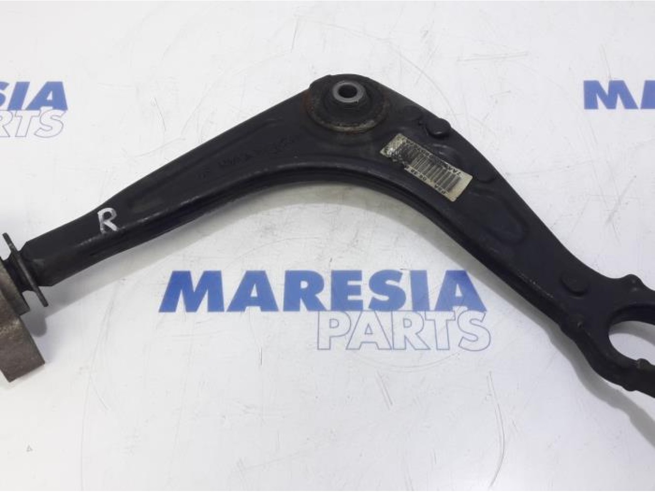 Citroen - C5 - Front lower wishbone, right