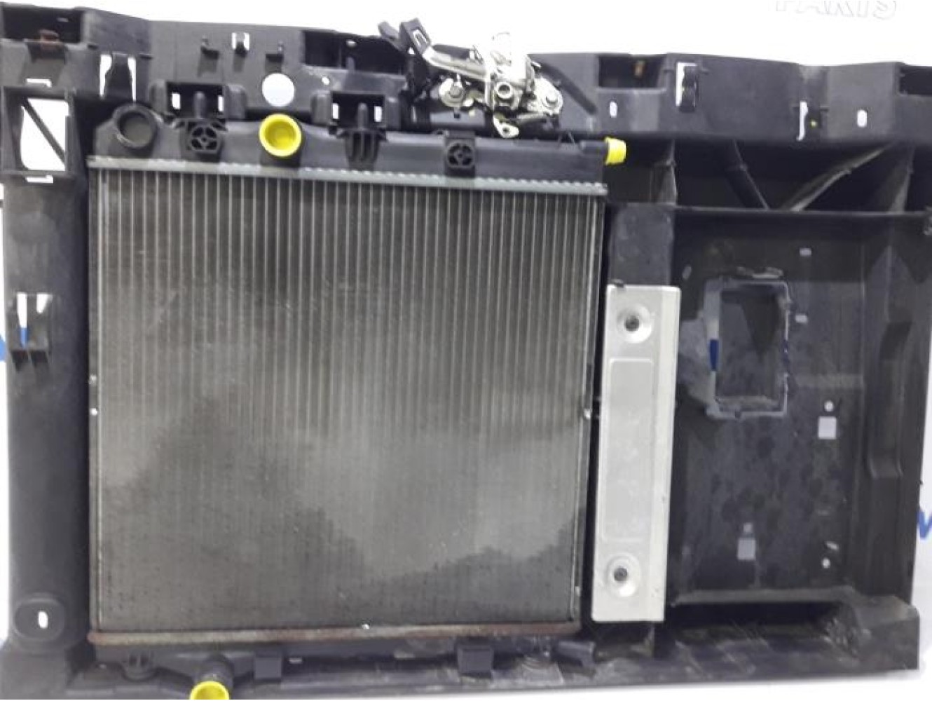 Peugeot - 207 - Radiator