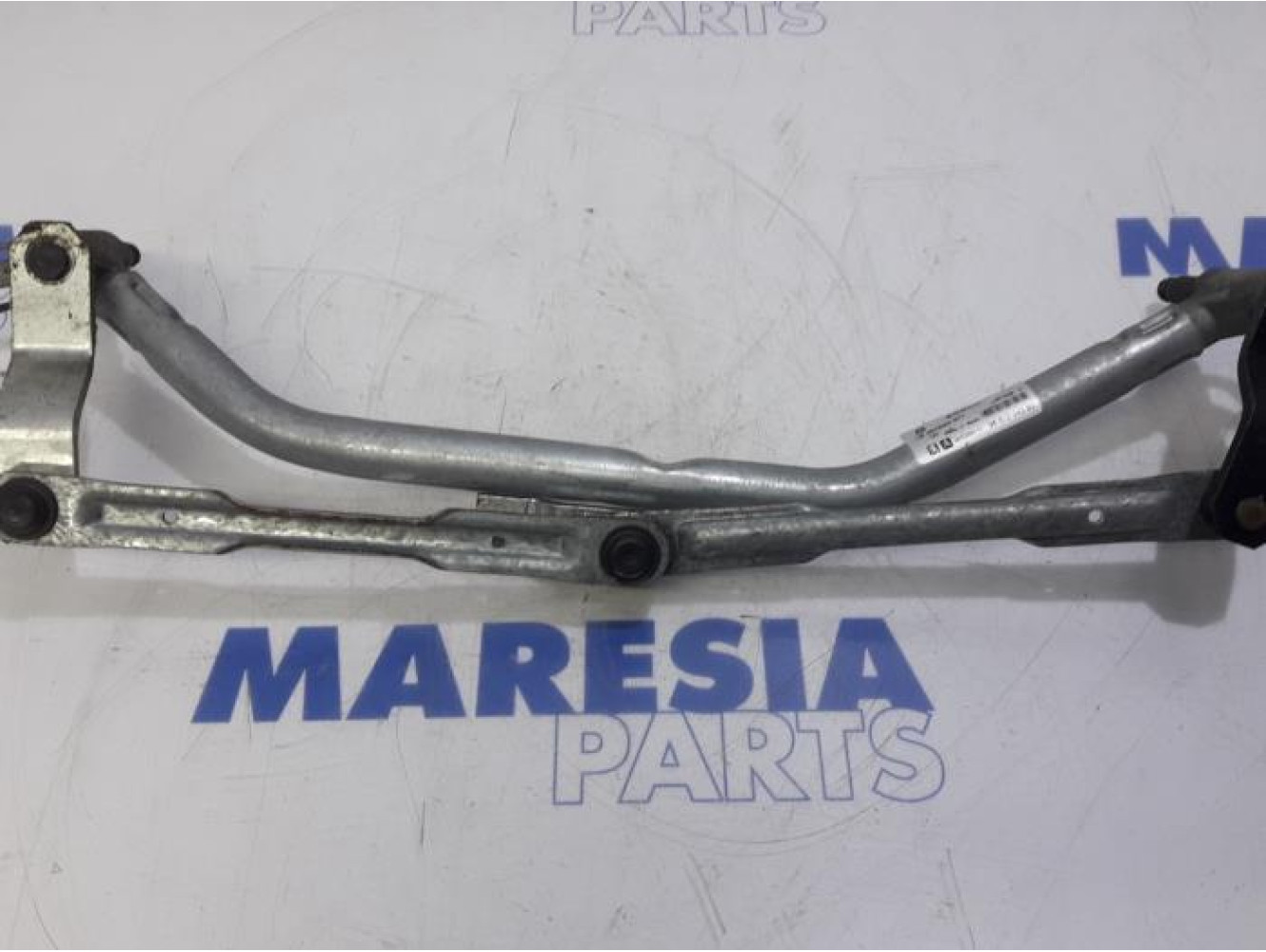 Peugeot - 207 - Wiper mechanism