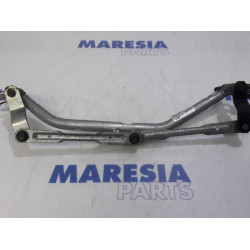 Peugeot - 207 - Wiper mechanism