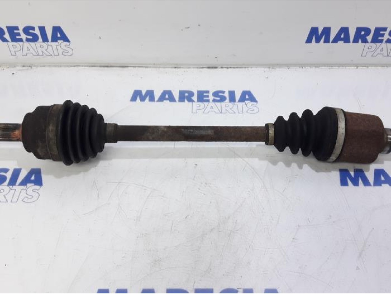 Peugeot - 207 - Front drive shaft, left