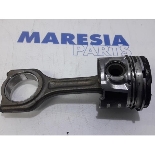 Peugeot - Partner - Piston
