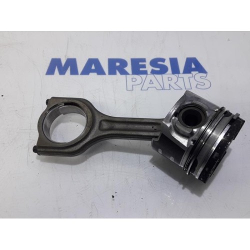 Peugeot - Partner - Piston