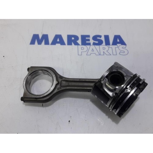 Peugeot - Partner - Piston