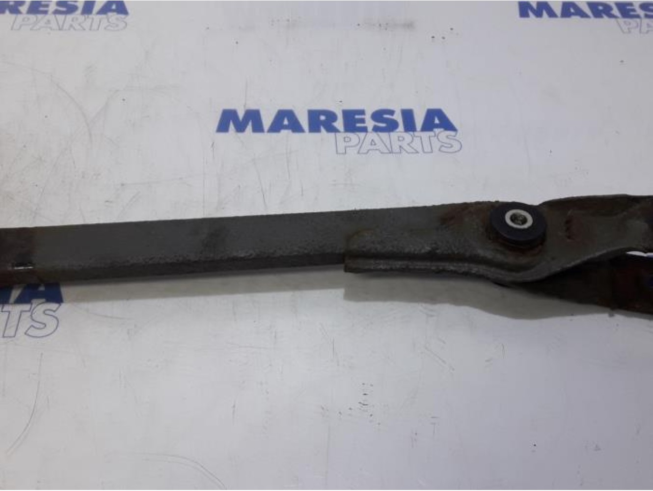 Alfa Romeo - Giulietta - Querlenker links hinten