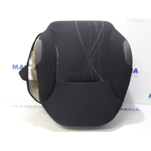 Peugeot - 208 - Sitz Verkleidung links