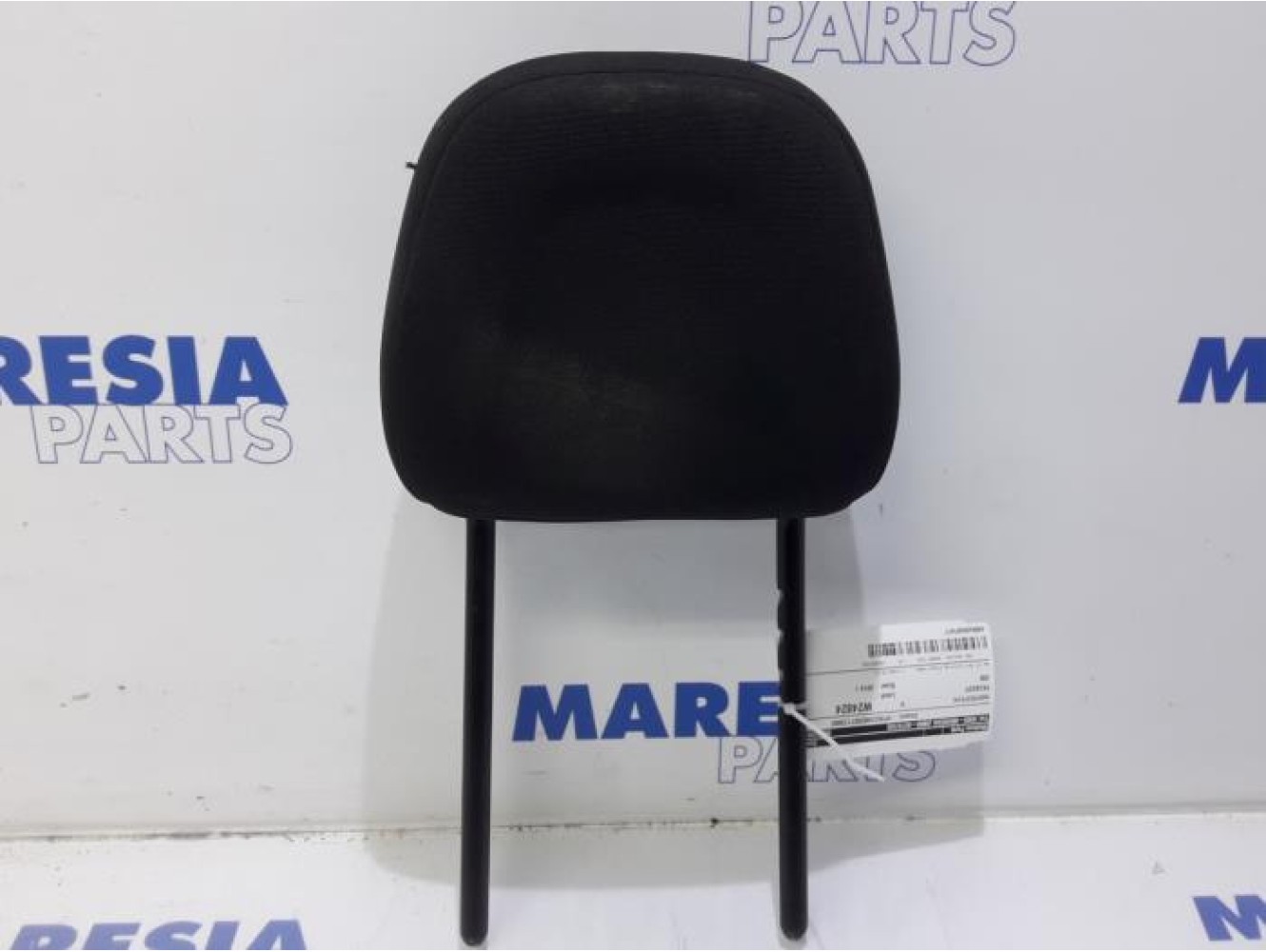 Peugeot - 208 - Headrest