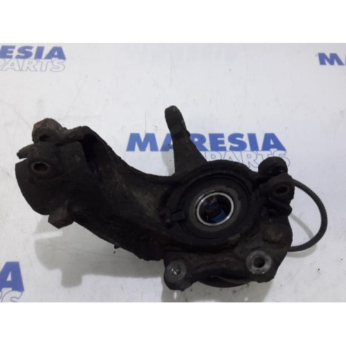 Peugeot - 207 - Knuckle, front right