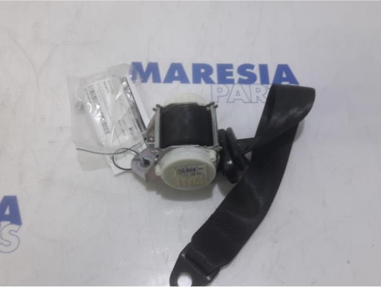 Alfa Romeo - Giulietta - Rear seatbelt, right