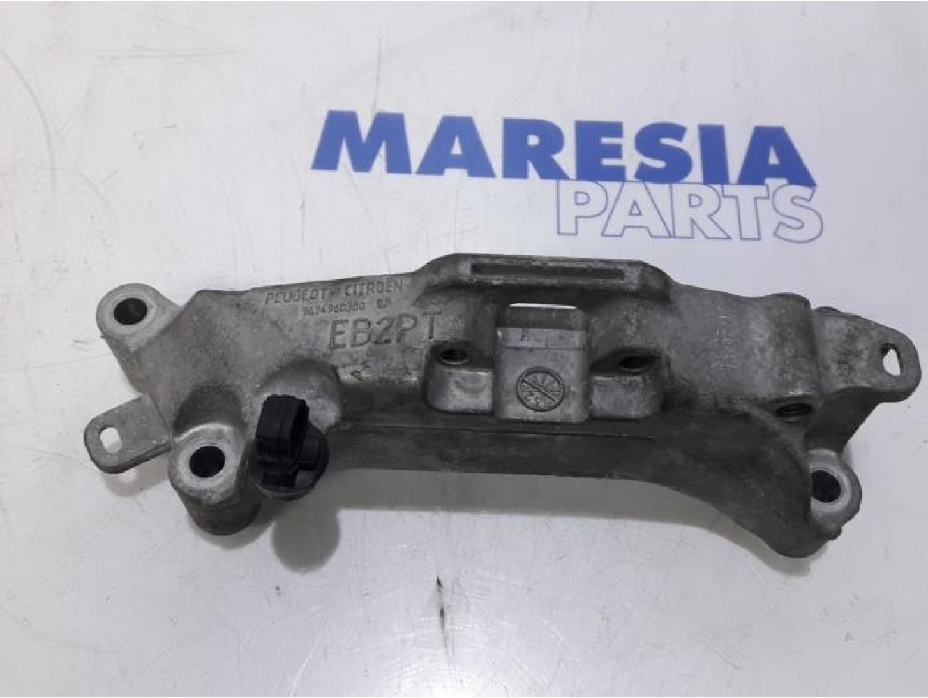 Citroen - DS3 - Engine mount