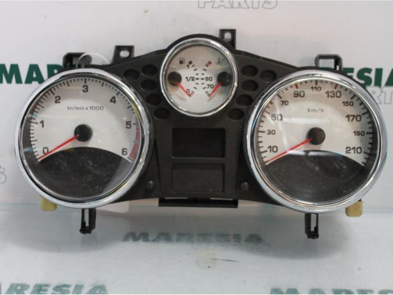 Peugeot - 207 - Instrumentenbrett