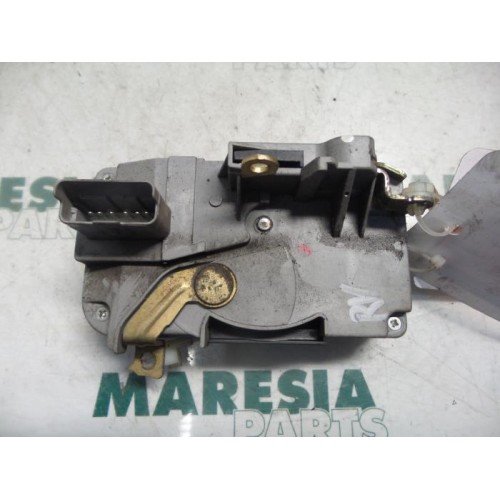 Citroen - C5 - Front door lock mechanism 4-door, right