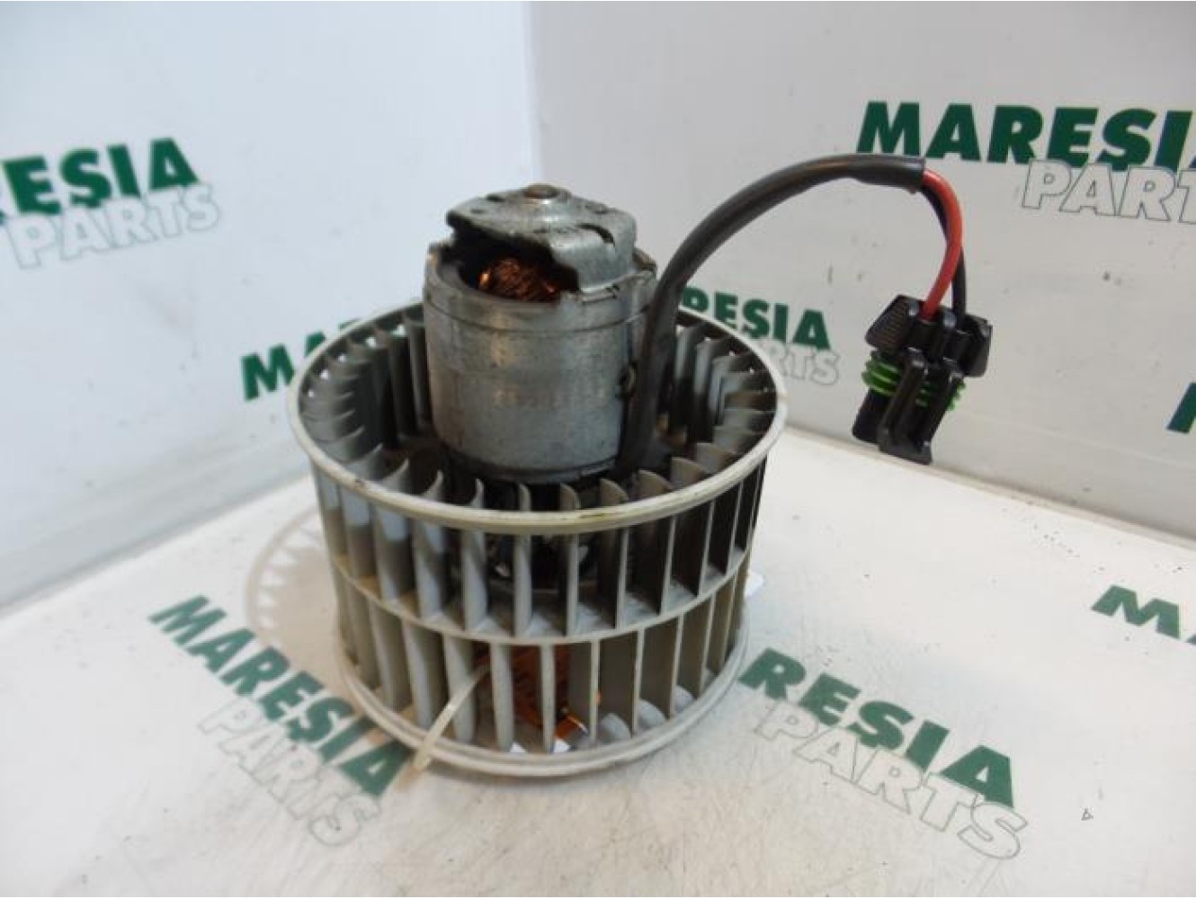 Renault - Espace - Heating and ventilation fan motor