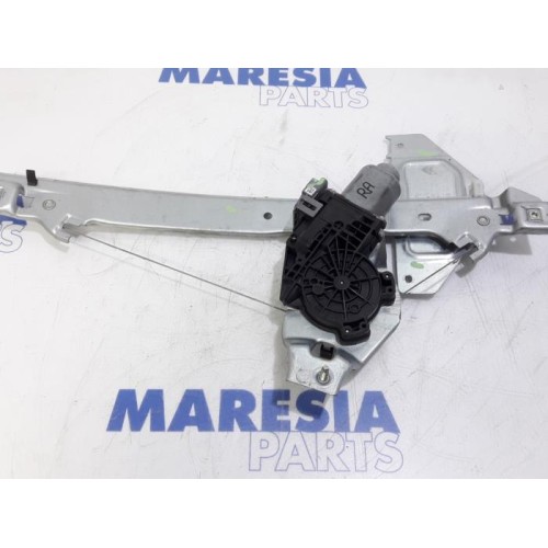 Citroen - C3 - Rear door window mechanism 4-door, right