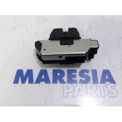 Citroen - C3 - Tailgate lock mechanism