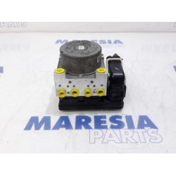 Peugeot - 208 - ABS pump