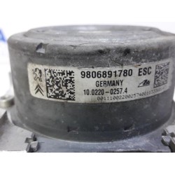 Peugeot - 208 - ABS pump