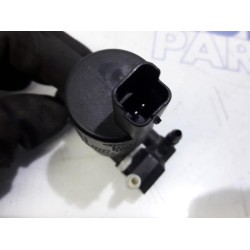 Peugeot - 208 - Scheibensprüherpumpe vorne