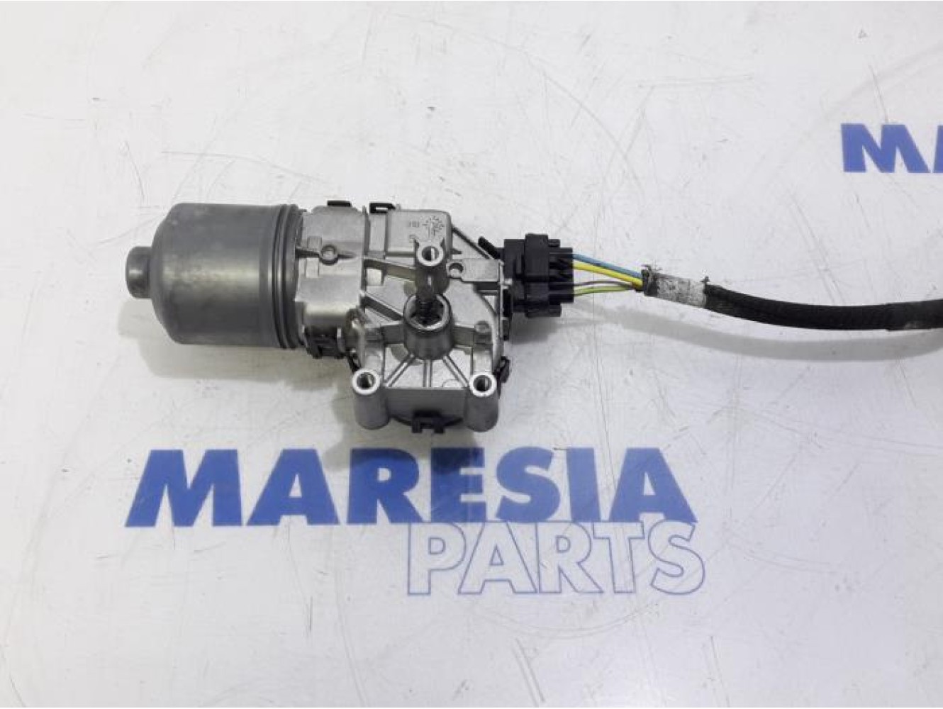 Peugeot - 208 - Front wiper motor