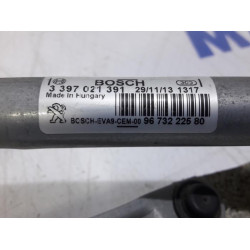 Peugeot - 208 - Wiper mechanism