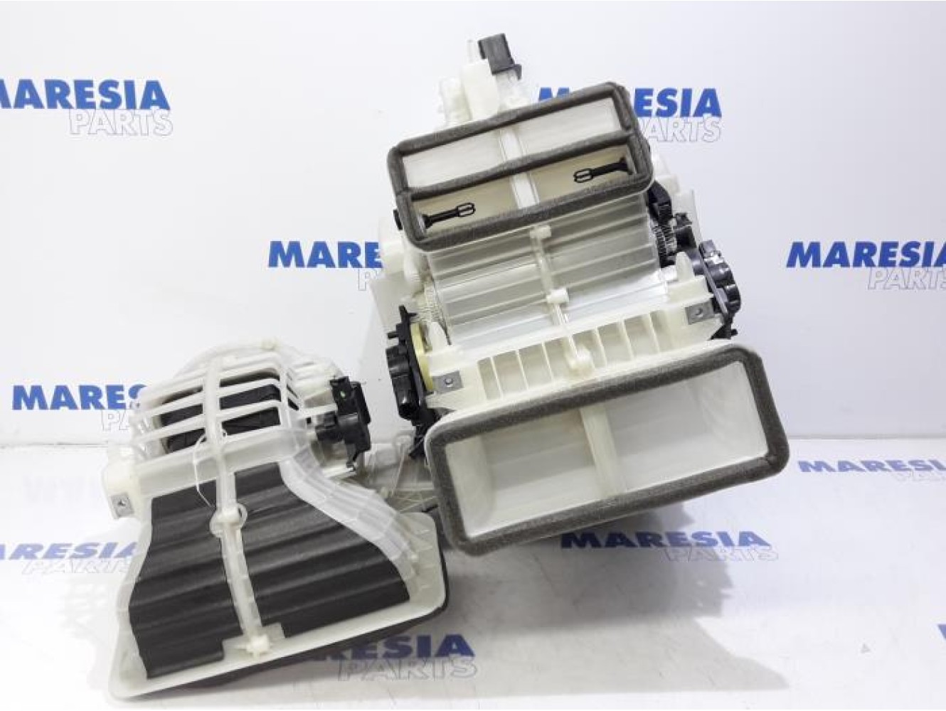 Alfa Romeo - Mito - Heater housing