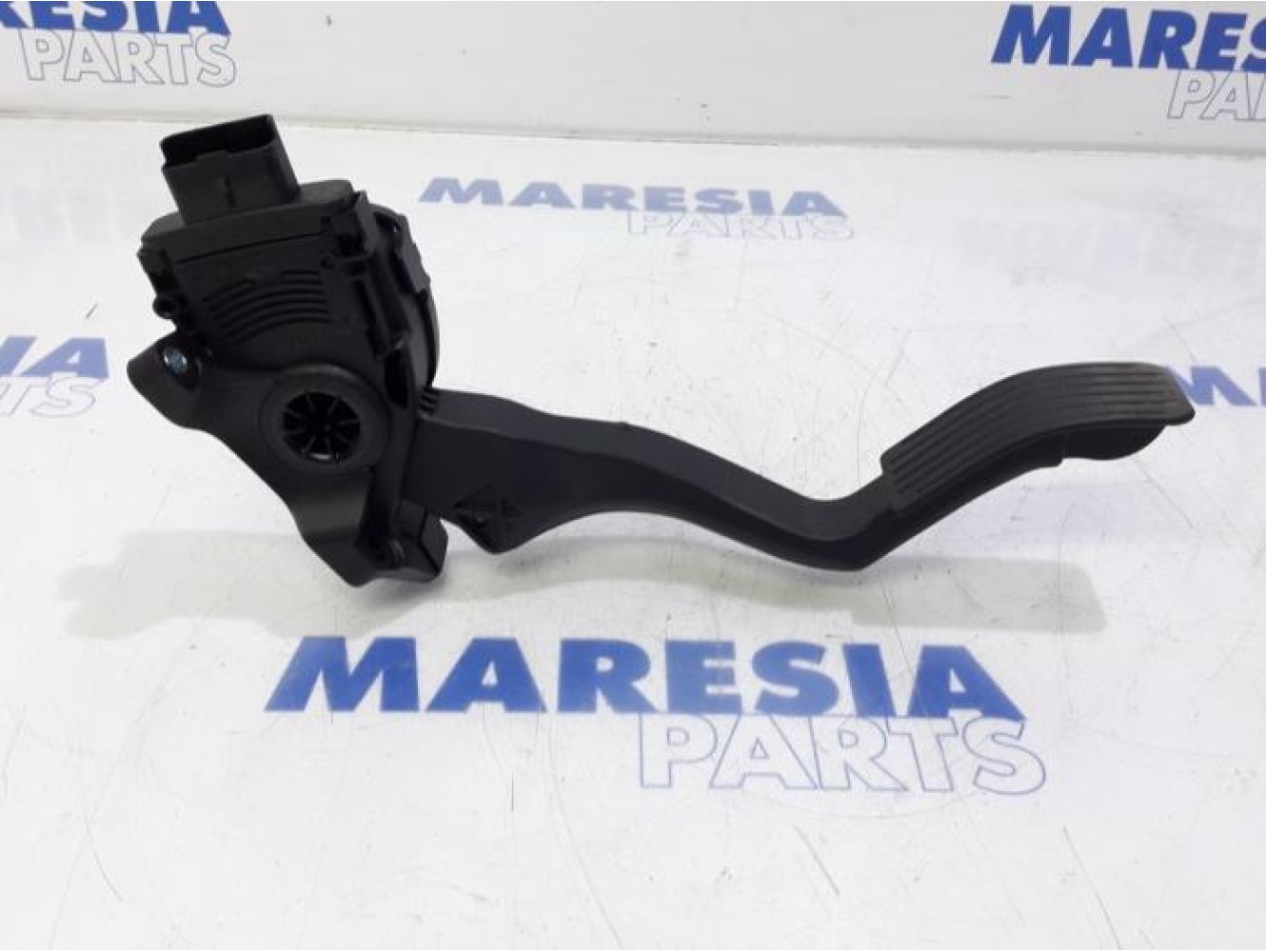 Peugeot - 208 - Throttle pedal position sensor