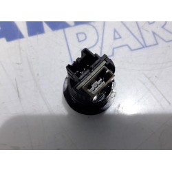 Peugeot - 208 - AUX/USB aansluiting
