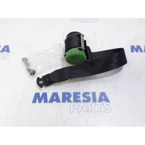 Alfa Romeo - Mito - Sicherheitsgurt links hinten