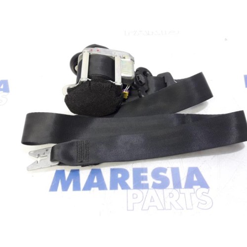 Alfa Romeo - Mito - Front seatbelt, right