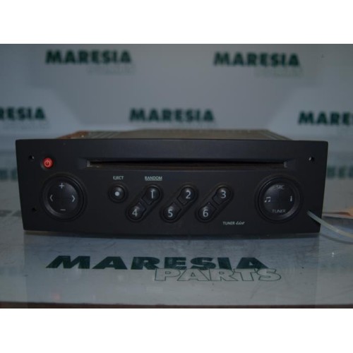 Renault - Megane - Radio CD Speler