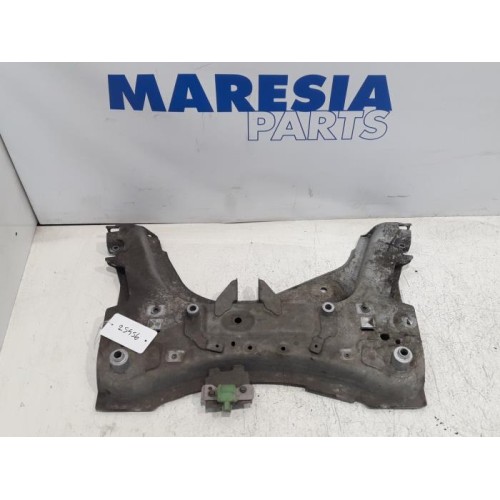 Renault - Captur - Subframe