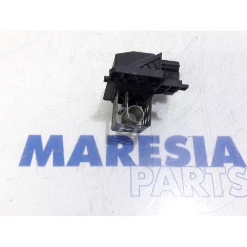 Renault - Captur - Heater resistor