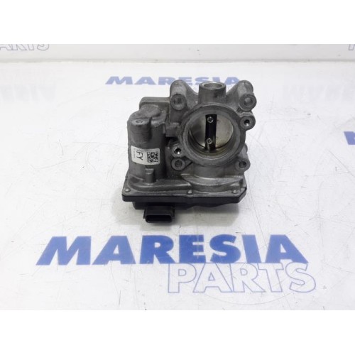Renault - Captur - Throttle body