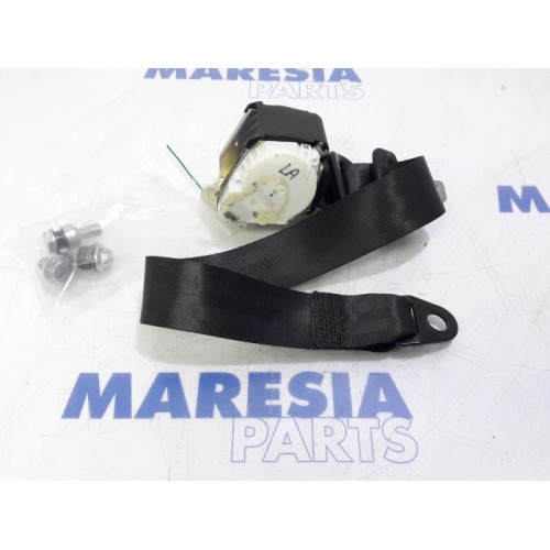 Fiat - 500 - Sicherheitsgurt links hinten