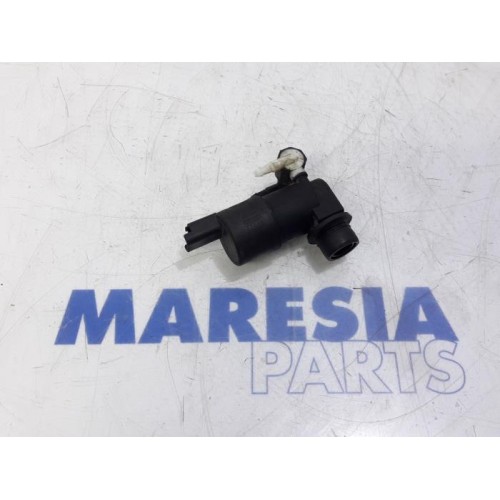 Citroen - C3 - Windscreen washer pump