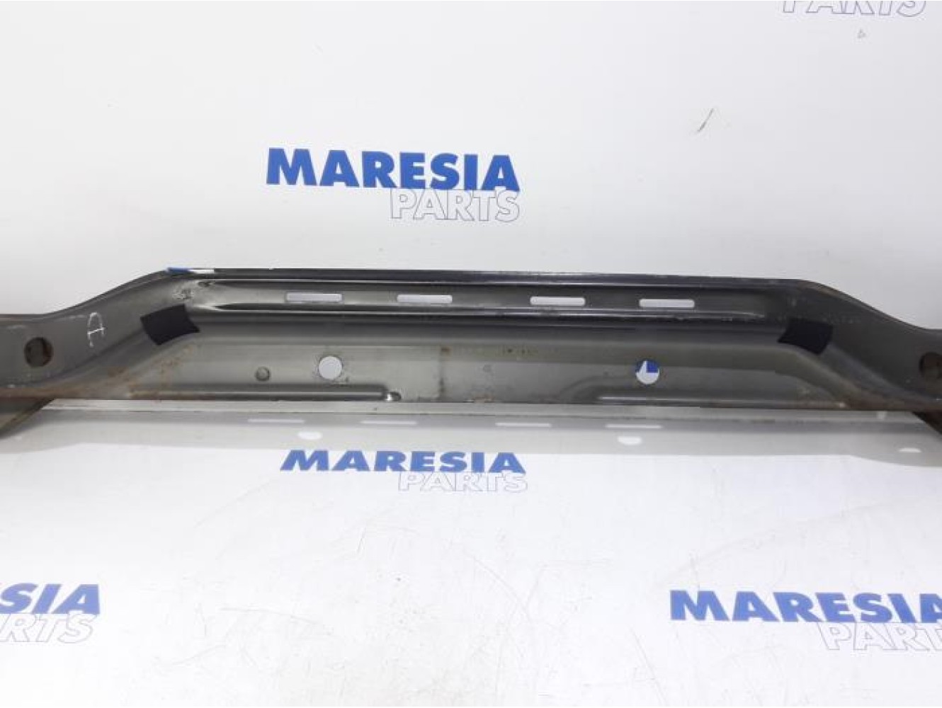 Peugeot - 107 - Rear bumper frame