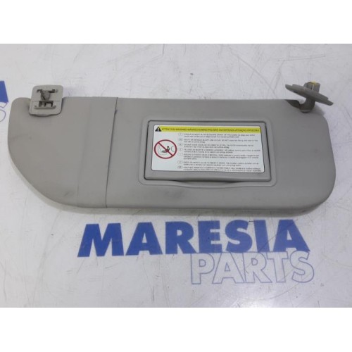 Peugeot - 107 - Sun visor