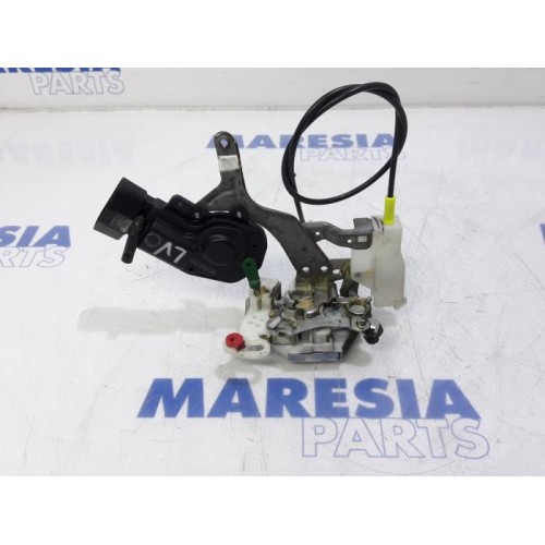 Peugeot - 107 - Door lock mechanism 2-door, left