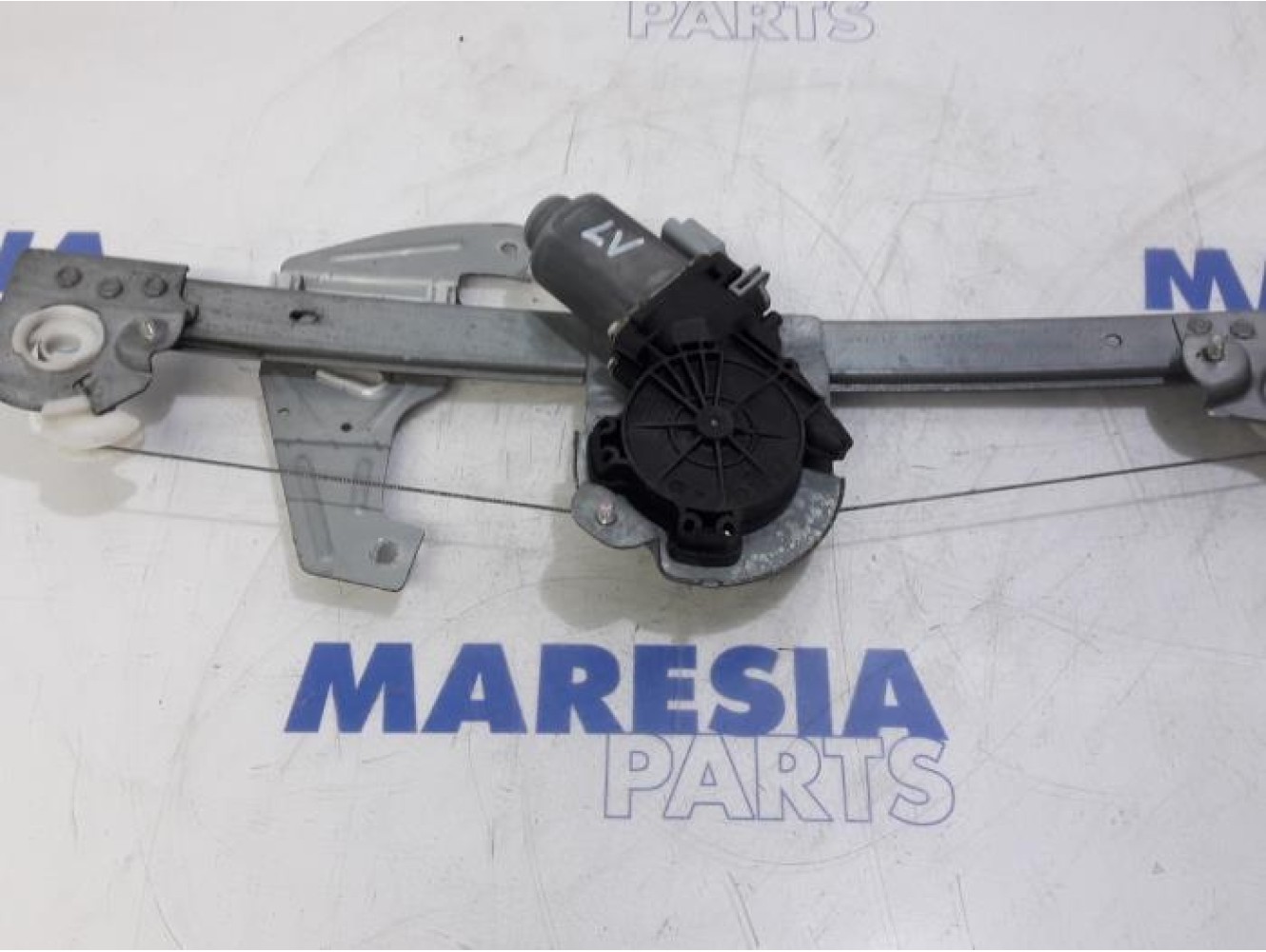 Peugeot - 107 - Fenstermechanik 2-türig links vorne
