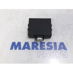 Peugeot - 107 - Central door locking module