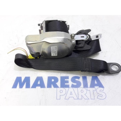 Peugeot - 107 - Front seatbelt, right